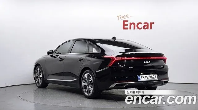 Kia K8 Hybrid — Фото автомобиля 2