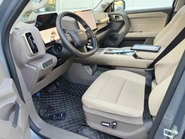 Haval Big Dog — Фото автомобиля 8