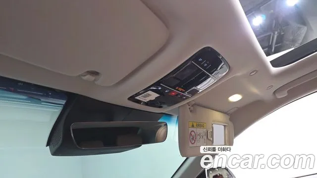 Hyundai Grandeur GN7 — Фото автомобиля 30
