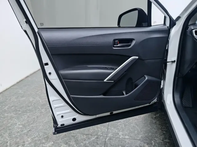 Toyota Corolla Cross — Фото автомобиля 19