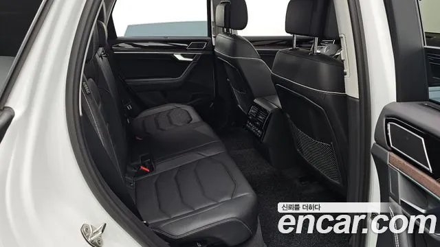 Volkswagen Touareg Touareg 3 поколение 3.0 TDI Prestige — Фото автомобиля 25