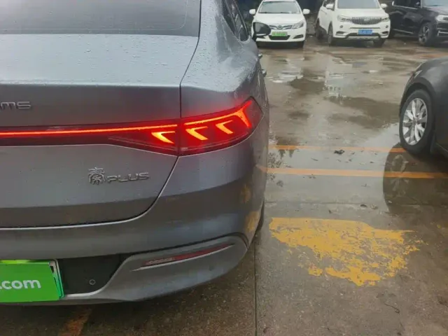 BYD Qin PLUS — Фото автомобиля 7