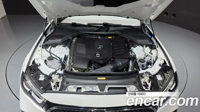 Mercedes-Benz E-Class W214 — Фото автомобиля 9