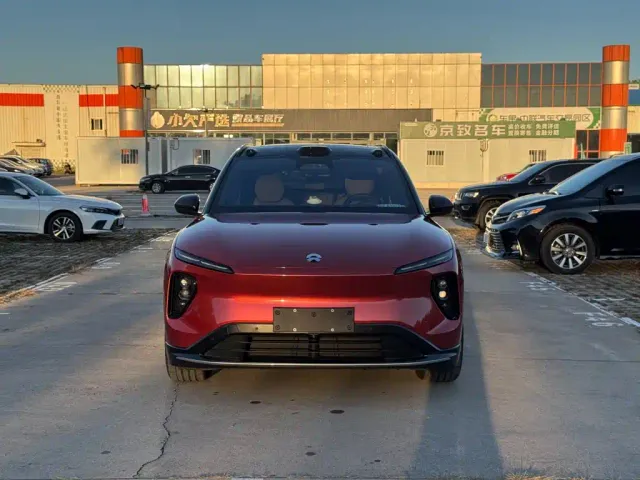 Nio ES6 — Фото автомобиля 2