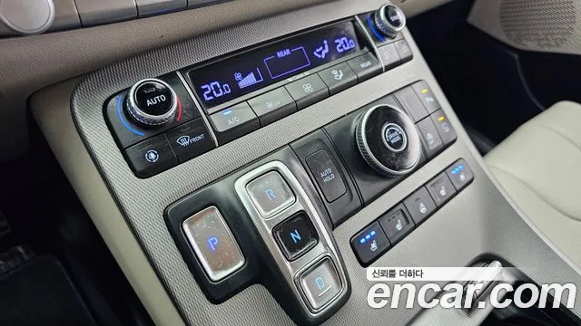 Hyundai Palisade Palisade Дизель 2.2 2WD — Фото автомобиля 9