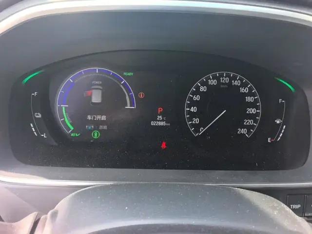 Honda Odyssey — Фото автомобиля 14
