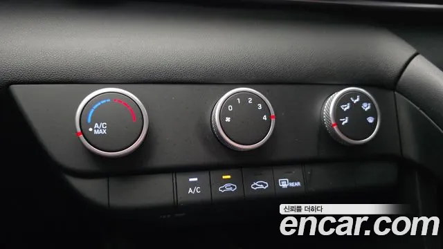 Hyundai AVANTE Avante (CN7) — Фото автомобиля 19