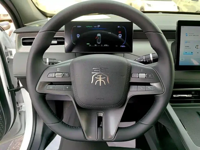 BYD Qin PLUS — Фото автомобиля 10