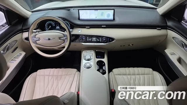 Genesis GV70 — Фото автомобиля 10