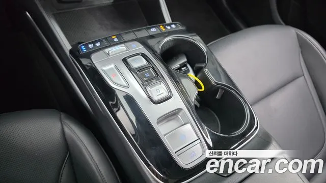 Hyundai Tucson Tucson (NX4) Бензин 1.6 турбо 2WD — Фото автомобиля 9