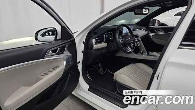 Genesis G70 Новый G70 Бензин 3.3T 2WD — Фото автомобиля 10