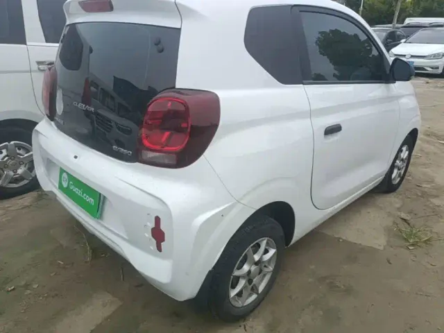 Roewe Clever — Фото автомобиля 7