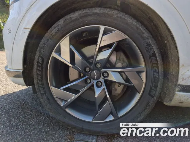 Genesis GV70 Electrified — Фото автомобиля 10