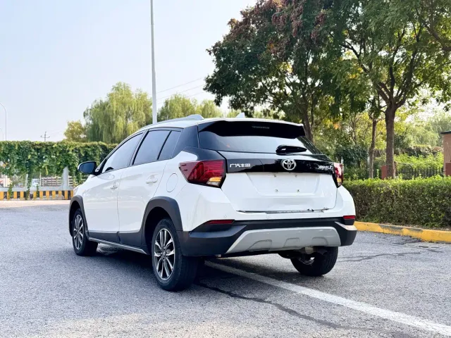 Toyota YARiS L Zhi Xuan — Фото автомобиля 19