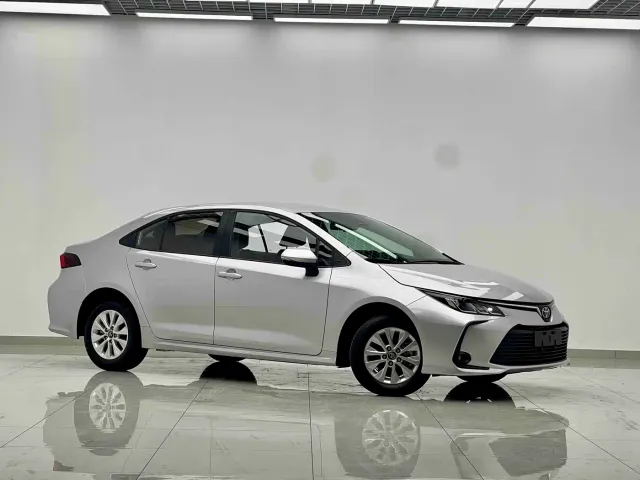 Toyota Corolla — Фото автомобиля 7