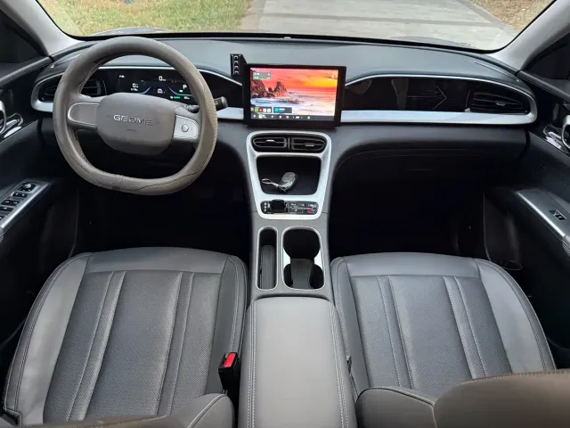 Geely Starry Wish — Фото автомобиля 12