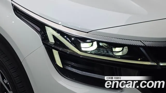 Kia Seltos New — Фото автомобиля 7