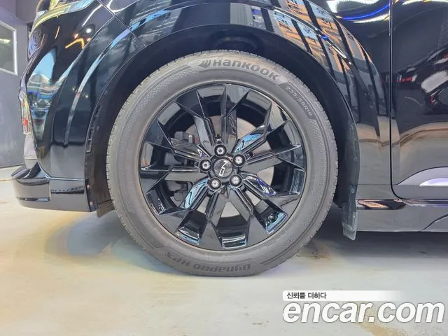 Kia Canival Carnival 4 поколение Бензин 7 мест Signature — Фото автомобиля 5
