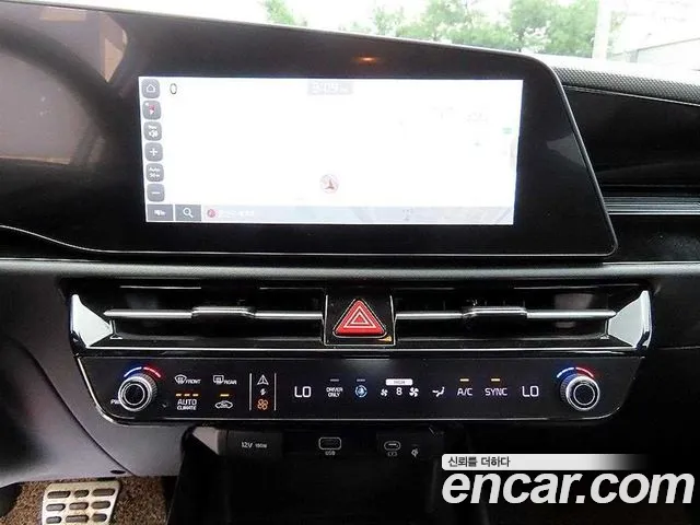 Kia Niro The All New Niro Signature — Фото автомобиля 13