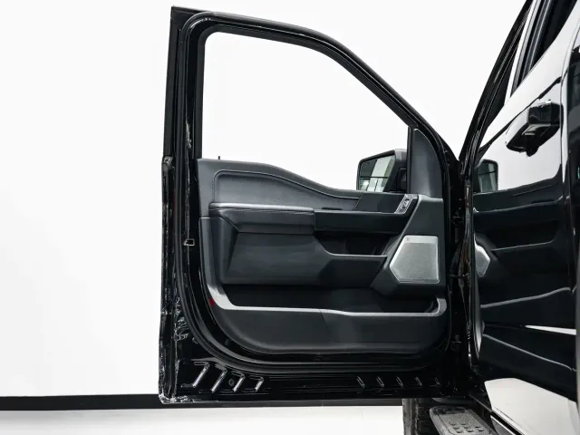 Ford F-150 Raptor — Фото автомобиля 12