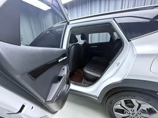 Kia Seltos — Фото автомобиля 7