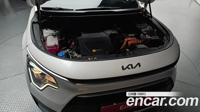 Kia Niro The All New Niro Prestige — Фото автомобиля 6