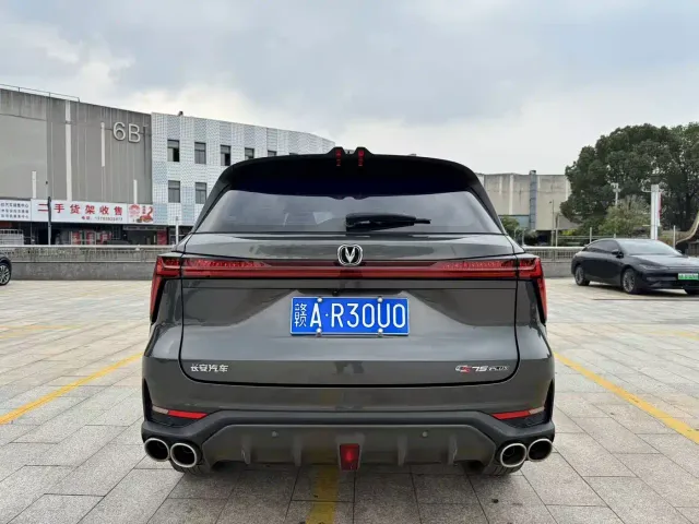 Changan CS75 Plus — Фото автомобиля 5