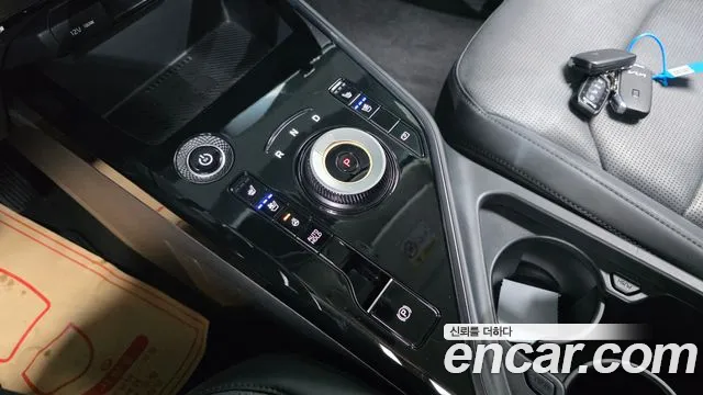 Kia Niro — Фото автомобиля 12