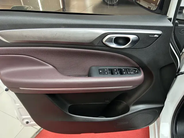 GAC Trumpchi M6 — Фото автомобиля 11