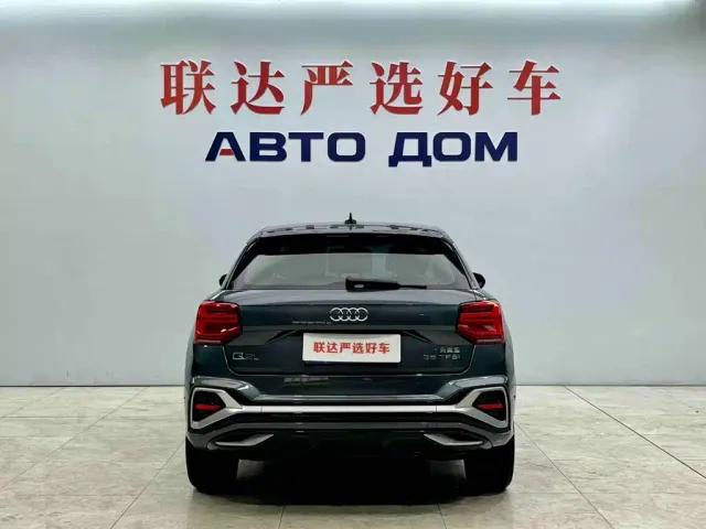 Audi Q2L — Фото автомобиля 6