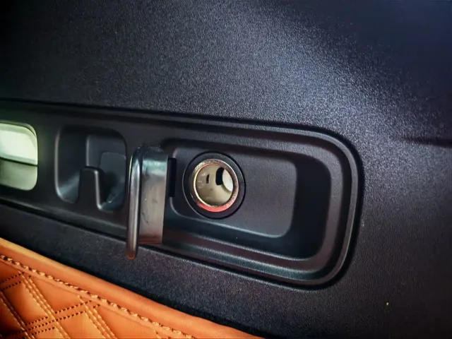 Li Auto i6 — Фото автомобиля 26