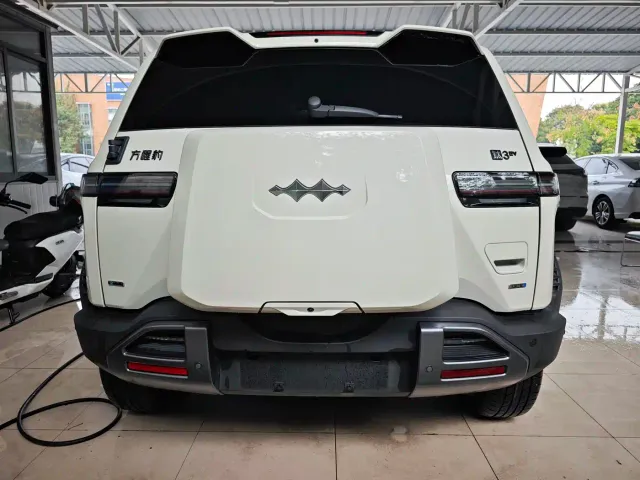 BYD FangChengBao Titanium 3 — Фото автомобиля 5