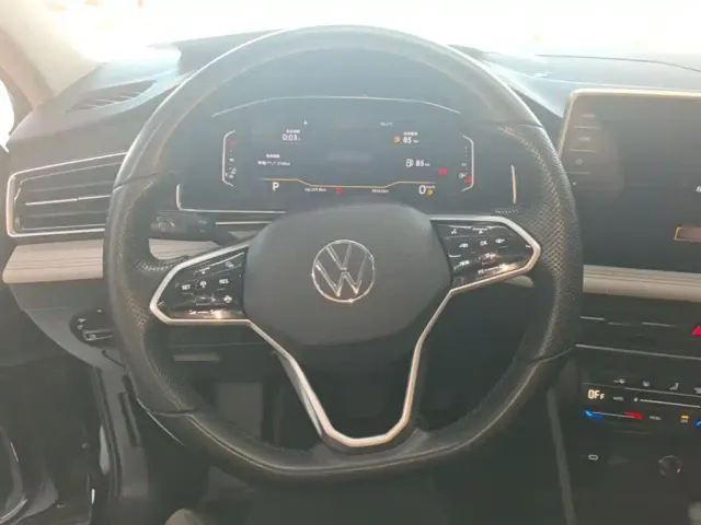 Volkswagen Tiguan L — Фото автомобиля 10