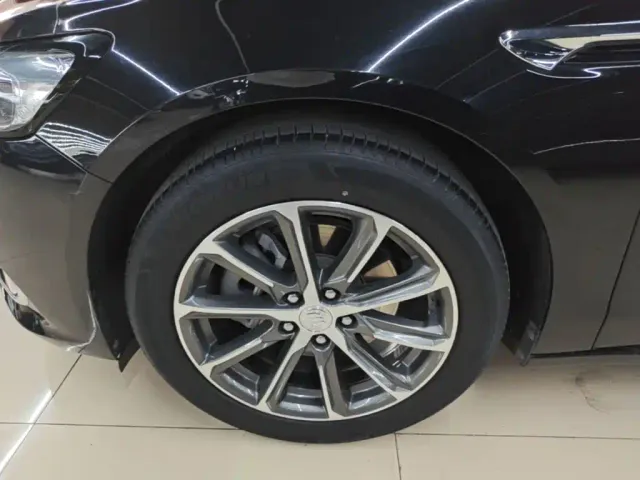 Buick LaCrosse — Фото автомобиля 22