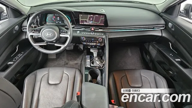 Hyundai Avante CN7 — Фото автомобиля 7
