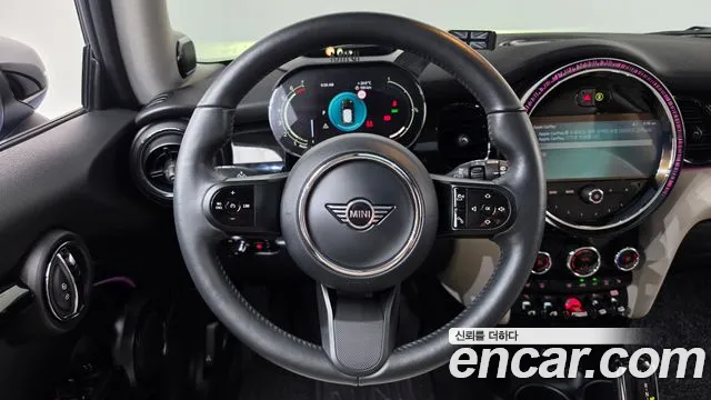 MINI Cooper — Фото автомобиля 14