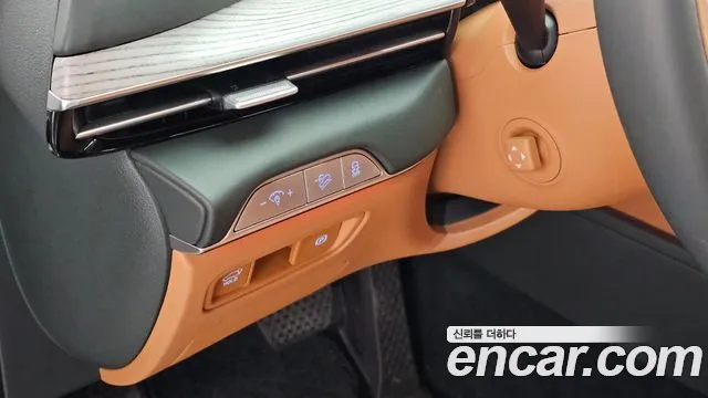Genesis GV80 — Фото автомобиля 14