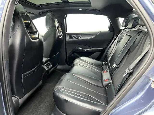BYD Seal 06 — Фото автомобиля 15