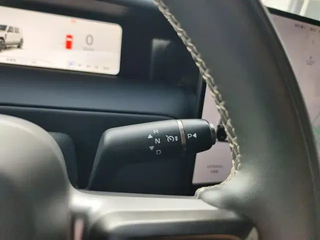iCAR V23 — Фото автомобиля 16