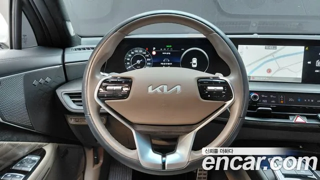 Kia K8 — Фото автомобиля 20