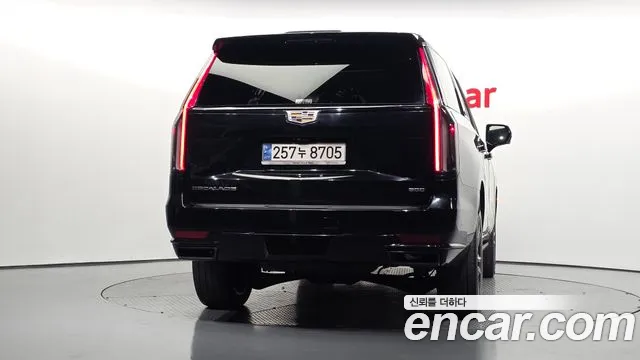Cadillac Escalade Escalade 5 поколение — Фото автомобиля 4