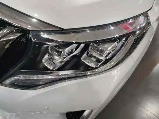 GAC Trumpchi M8 — Фото автомобиля 5