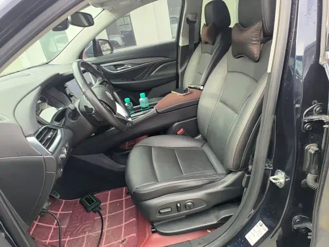 Buick Enclave — Фото автомобиля 14