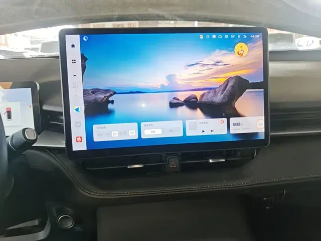 Haval H6 — Фото автомобиля 12