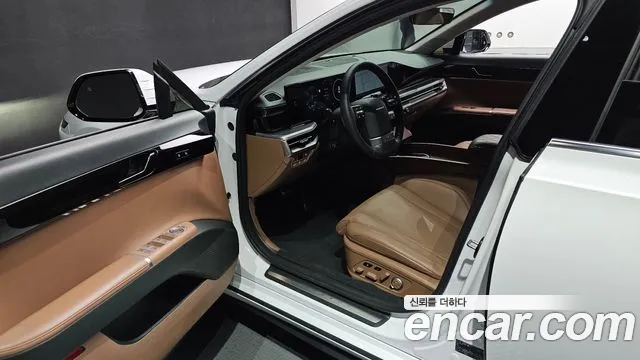 Hyundai Grandeur GN7 — Фото автомобиля 15