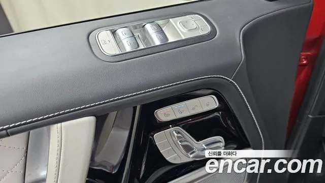 Mercedes-Benz G-Class — Фото автомобиля 21