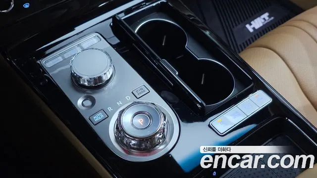 Genesis G80 RG3 — Фото автомобиля 12