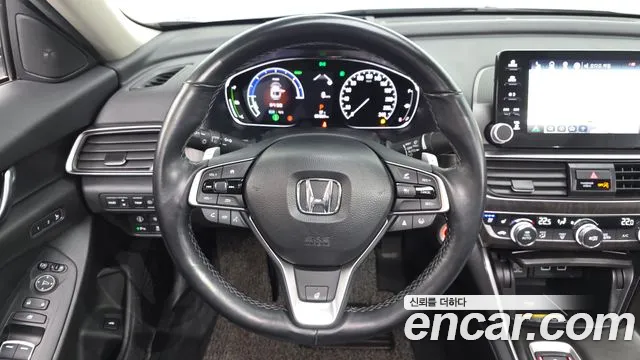 Honda Accord — Фото автомобиля 20