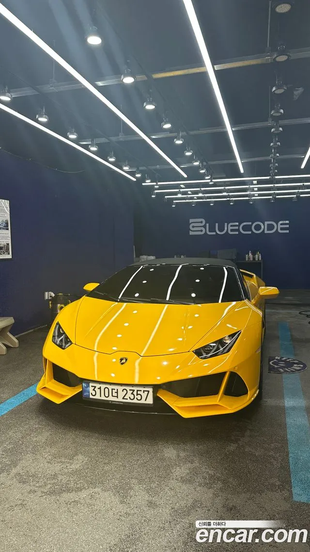 Фотография автомобиля — Lamborghini Huracan
