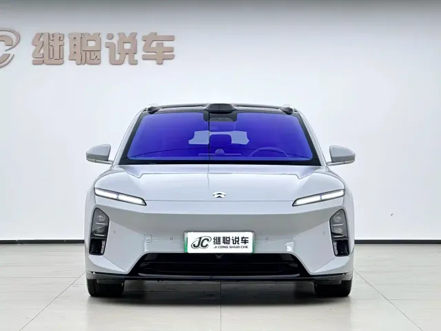 Nio ET5 Touring — Фото автомобиля 2